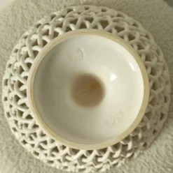 Vase ajouré en céramique tressée — Maison Pichon, Uzès (signé)