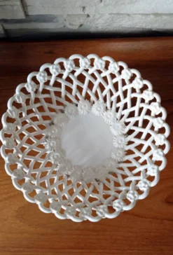 Vase ajouré en céramique tressée — Maison Pichon, Uzès (signé)