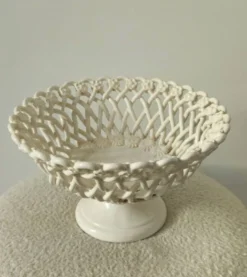 Vase ajouré en céramique tressée — Maison Pichon, Uzès (signé)