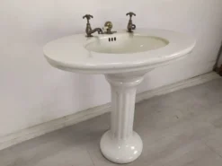 Vasque évier porcelaine sur pied