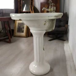 Vasque évier porcelaine sur pied