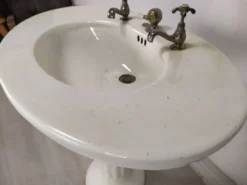 Vasque évier porcelaine sur pied