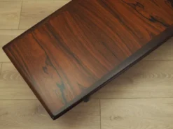 Veneer de roseau danois Lowboard – Mid-Century Modern, années 1970