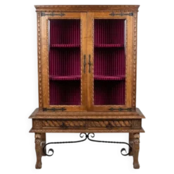 Vente d'une vitrine en chêne massif style Henri II / néo-Renaissance