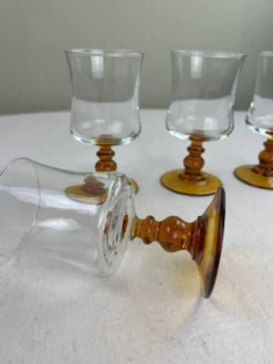 Verre ambré vintage