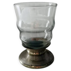 Verre ancien pied métal argenté