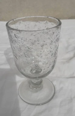 Verre bullé à pied
