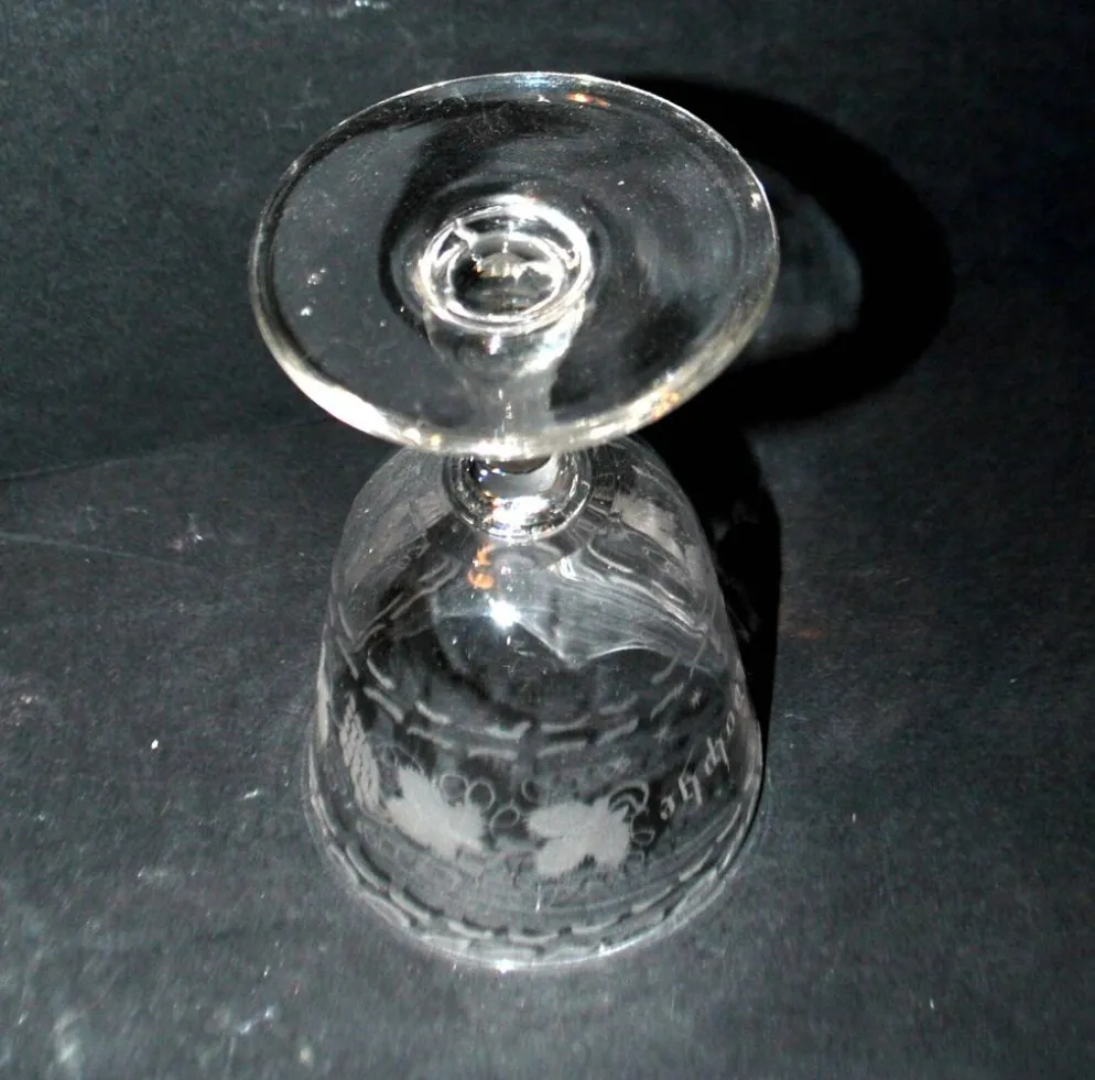 Verre gobelet ancien souvenir gravé à la roue et prénom Adolphe