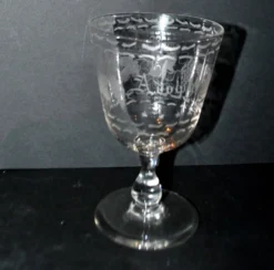 Verre gobelet ancien souvenir gravé à la roue et prénom Adolphe