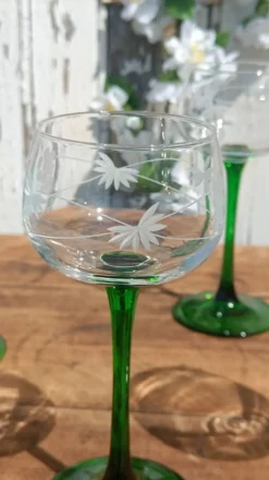 Verres anciens gravés d'Alsace