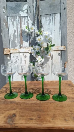 Verres anciens gravés d'Alsace