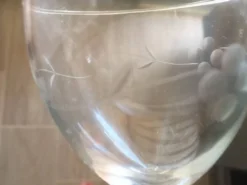 6 verres anciens motifs raisin u