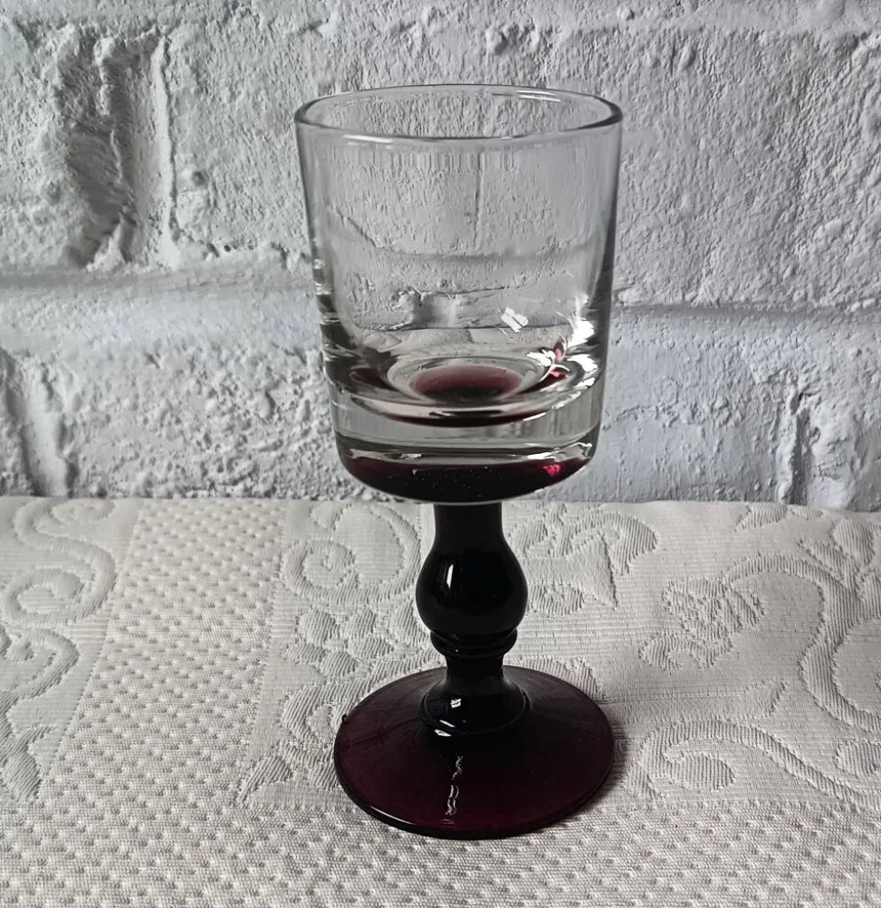 6 verres apéritif anciens, verre vintage pied prune