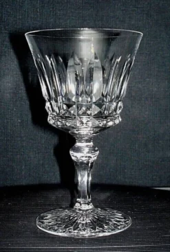 7 verres a vin blanc cristal - 13 cm Baccarat Buckinham