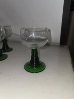 9 verres a vin d'Alsace des années 70