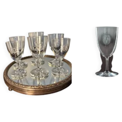 6 verres Baccarat en forme de funnel, fin 19e - début 20e siècle.
