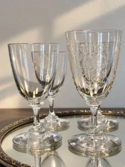 6 verres Baccarat en forme de funnel, fin 19e - début 20e siècle.