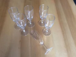 6 verres à champagne