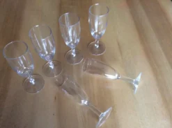 6 verres à champagne