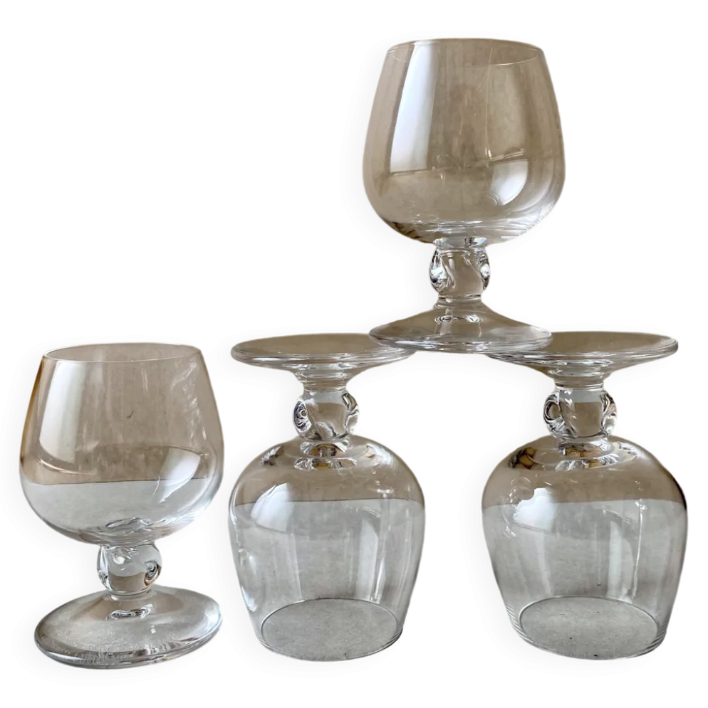 4 verres à digestif en cristal Daum France – modèle Orval