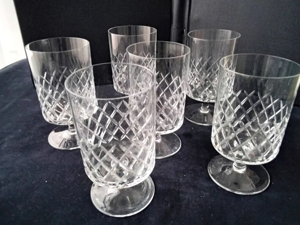 6 Verres à eau ou grands verres à vin Cristallin Décor croisillons