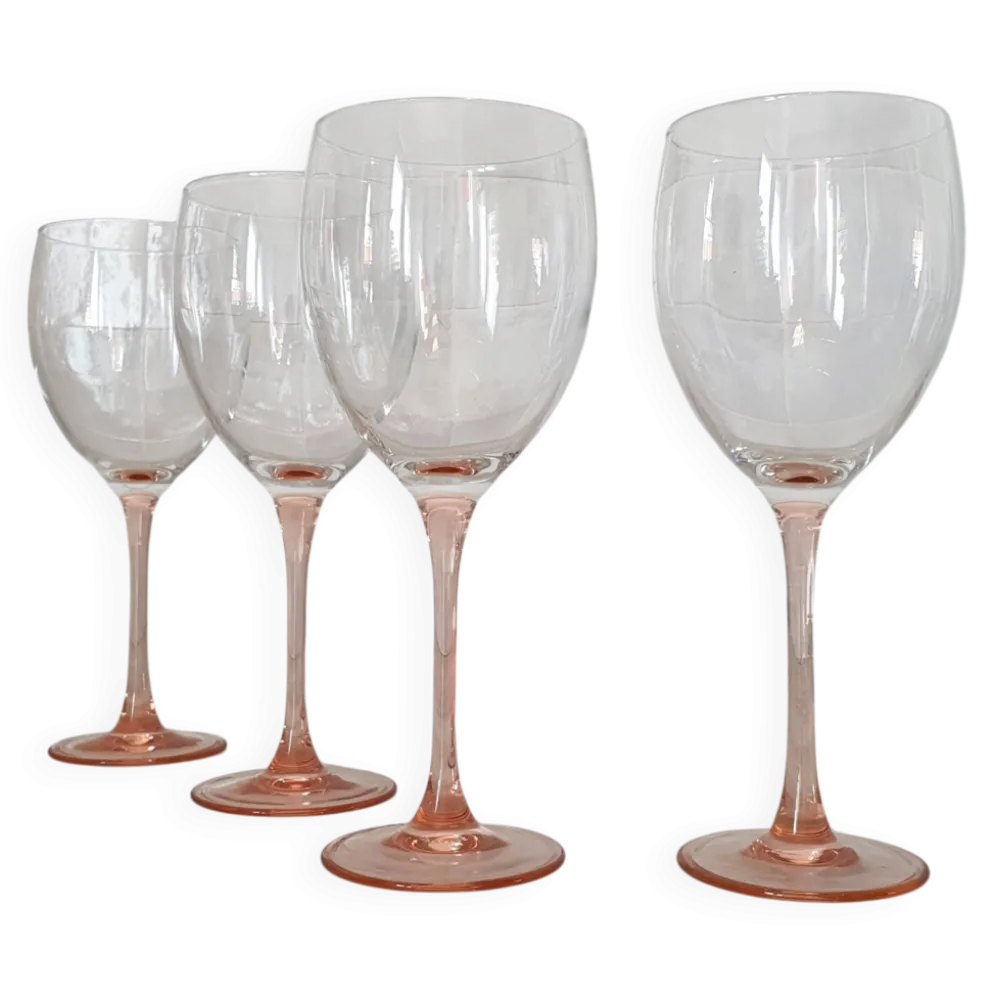 4 Verres à Eau ou Vin / verre à pied Rose