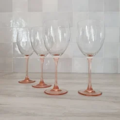 4 Verres à Eau ou Vin / verre à pied Rose