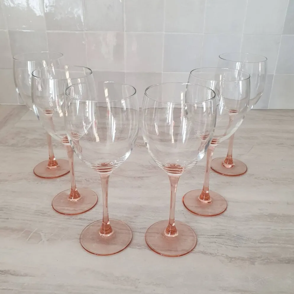 6 Verres à Eau ou Vin / verre à pied Rose par Luminarc