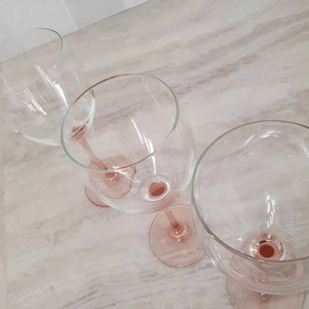 6 Verres à Eau ou Vin / verre à pied Rose par Luminarc