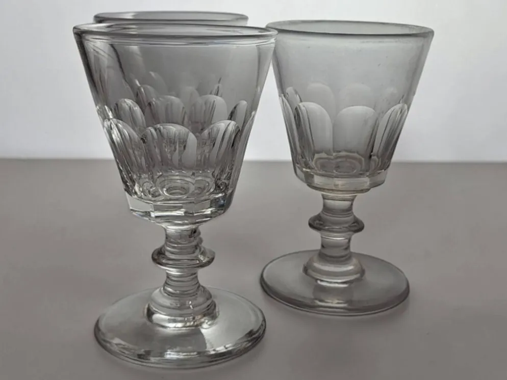 6 verres en cristal de Baccarat / Saint Louis / Caton