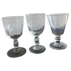 Verres à facettes anciens