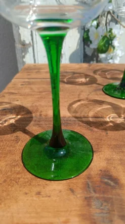Verres gravés anciens