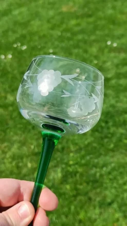 Verres gravés anciens