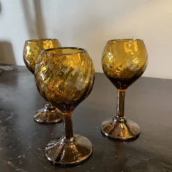 Verres à liqueur de Biot