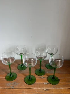 6 verres à pied