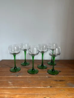 6 verres à pied