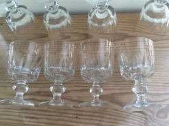 8 verres à pied