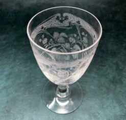 Verres à pied en cristal