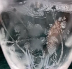 Verres à pied en cristal