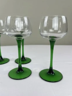 6 verres à pied vert Luminarc