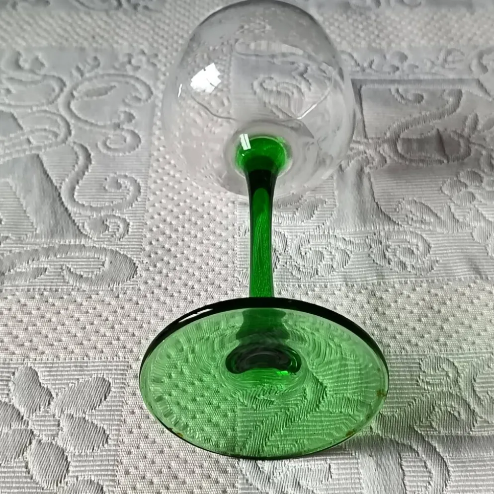 6 VERRES pied vert émeraude Luminarc, verre vin du rhin, vin blanc