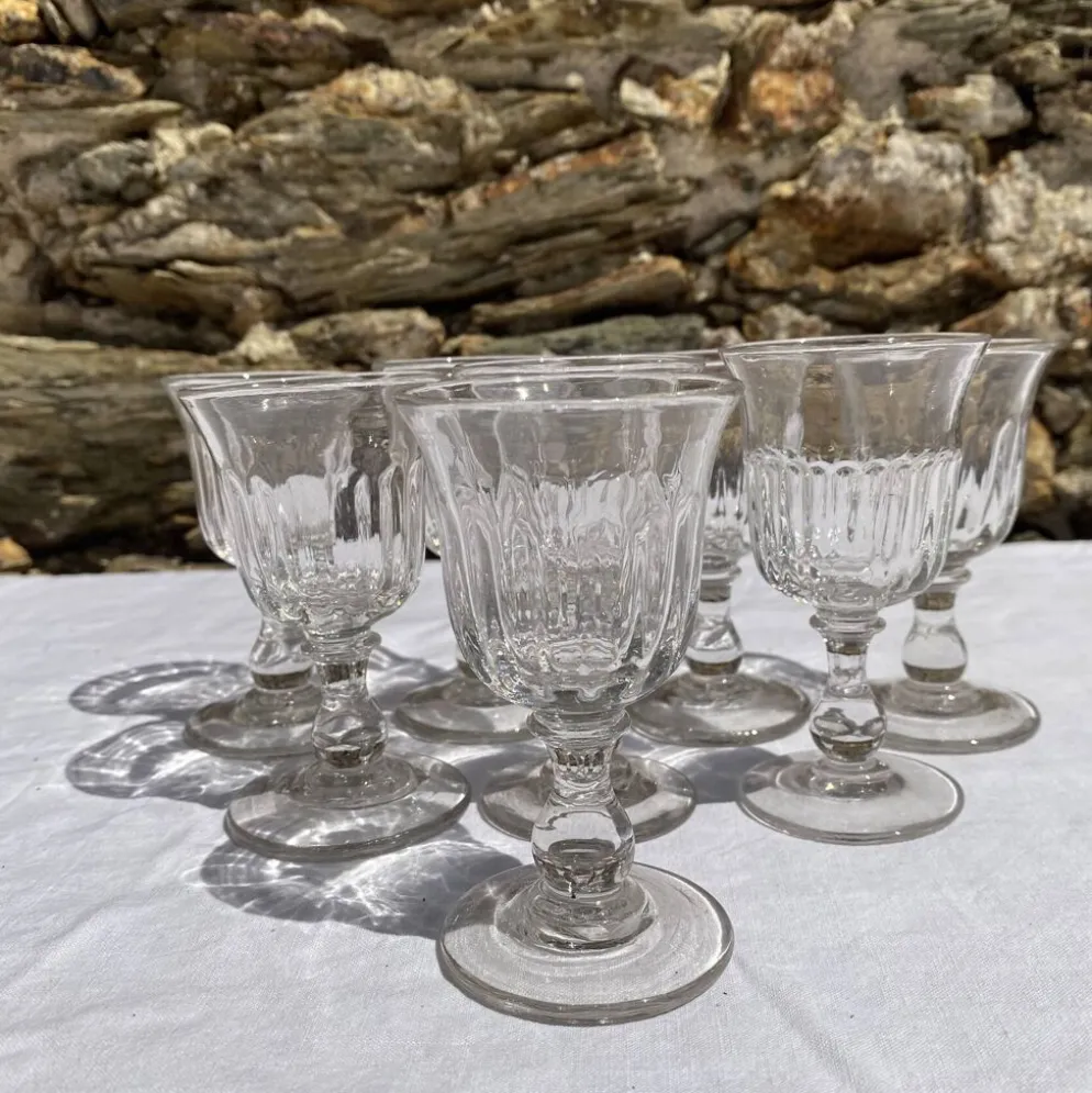 Verres à porto , anciens verres apéritif