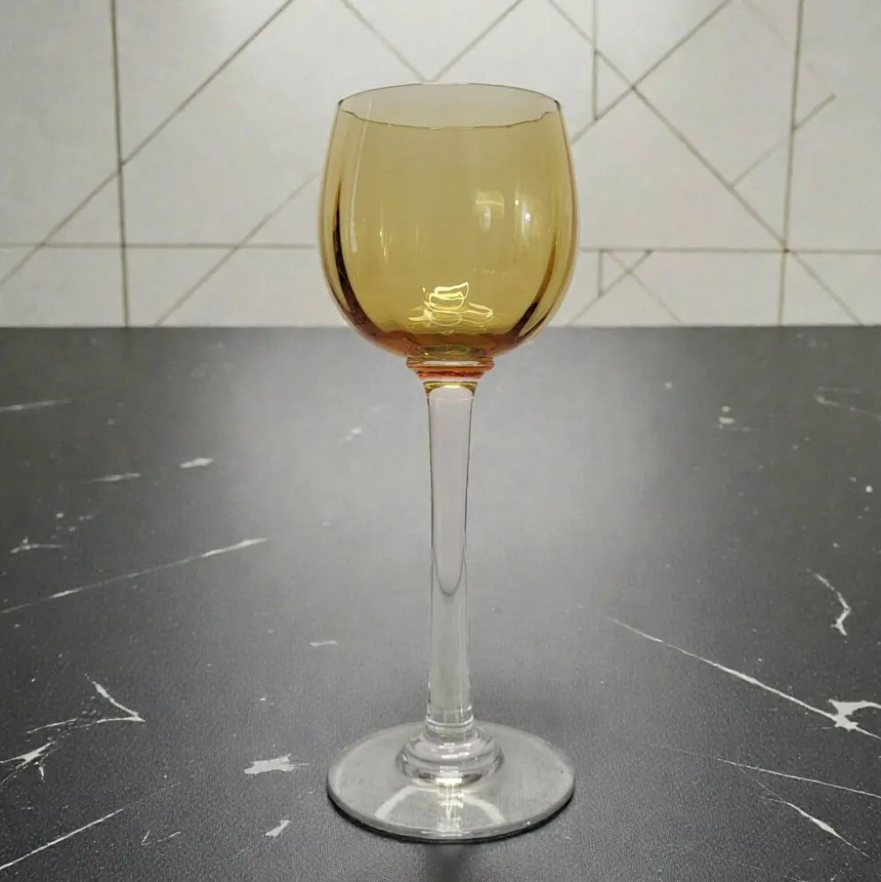 6 verres à vin ambrés en cristal