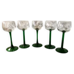 Verres à vin blanc anciens