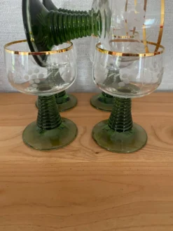 6 verres à vin blanc Roemer année 70