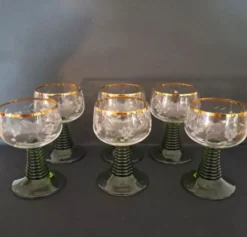 6 verres à vin blanc Roemer année 70