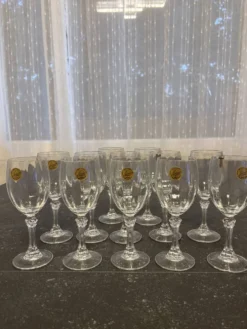 Verres à vin en cristal