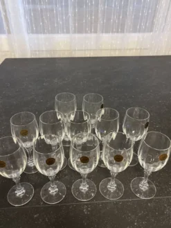 Verres à vin en cristal