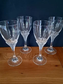 4 verres à vin en cristal d arques Modèle Granville