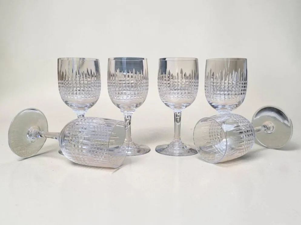 6 verres à vin en cristal de Baccarat, modèle Nancy